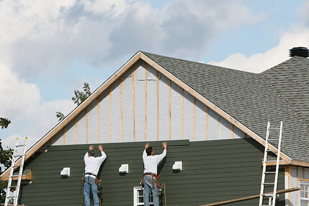 Professional Siding technician working in Feasterville Trevose, PA